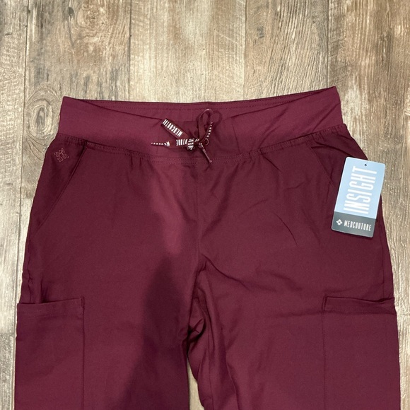 Med Couture Burgundy Jogger Scrub Pants Size Medium - Picture 10 of 12